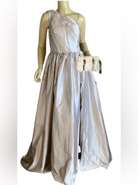 SUZHOU SILVER SATIN SLIT LEG ONE SHOULDER CORSET BACK FORMAL DRESS NWT (1X)
